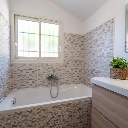 Beautiful With Private Heated Pool * Roquebrun